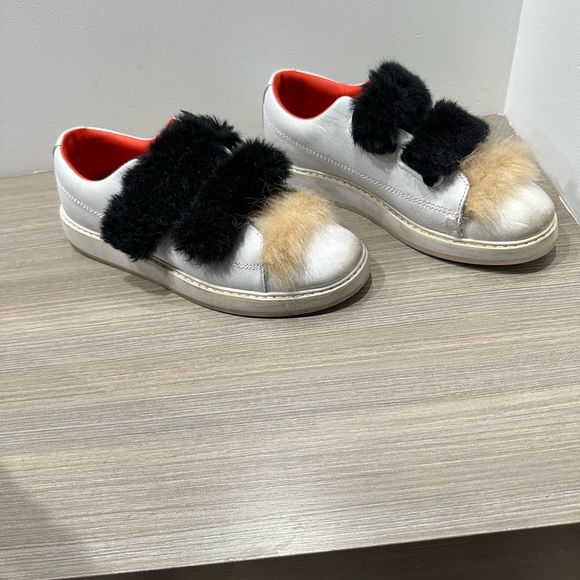 Zara Sneakers - Picture 2 of 3